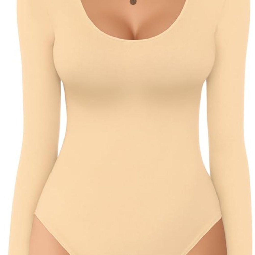 MANGOPOP Women’s Nude Scoop Neck Double Lined Long Sleeve Bodysuit Size Medium